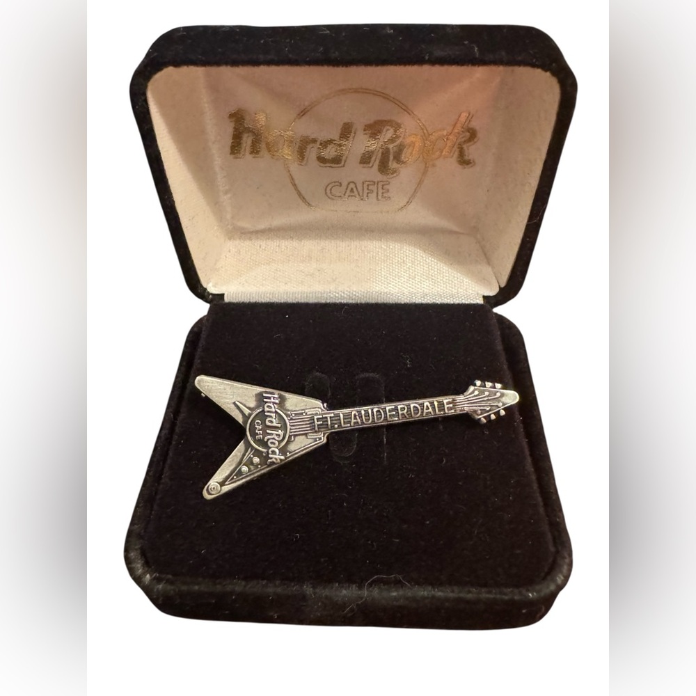 Hard Rock Cafe Fort Lauderdale Sterling Silver 925 Guitar Pin Brooch NIB